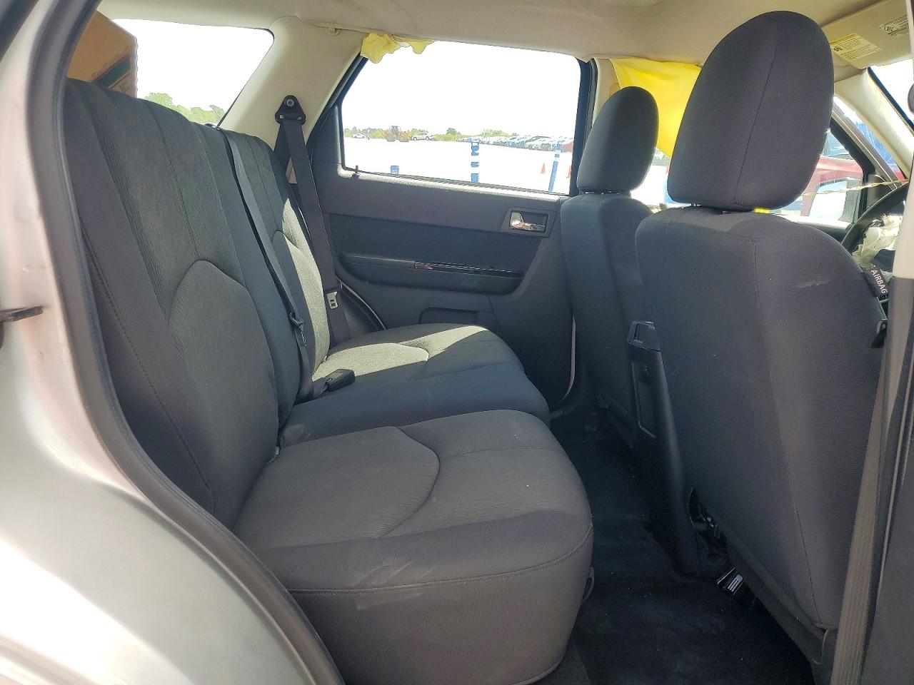 2009 Mazda Tribute VIN 4F2CZ02769KM09344 photo 11