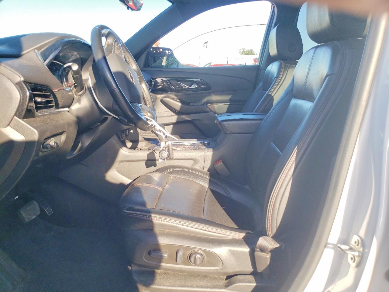 2023 Chevrolet Traverse VIN 1GNERJKW9PJ193683 photo 7