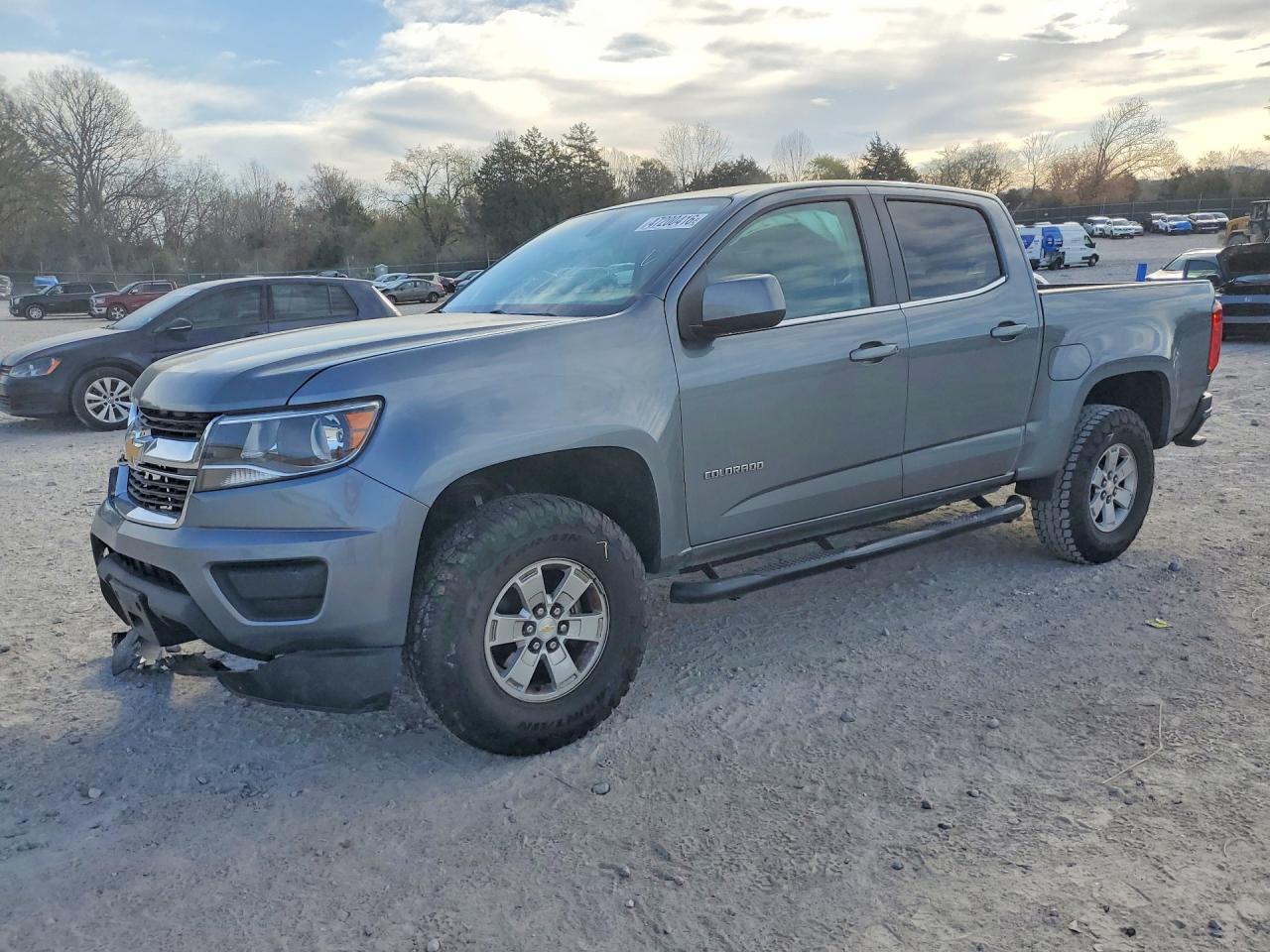 2019 Chevrolet Colorado VIN 1GCGSBEN9K1255185 photo 1