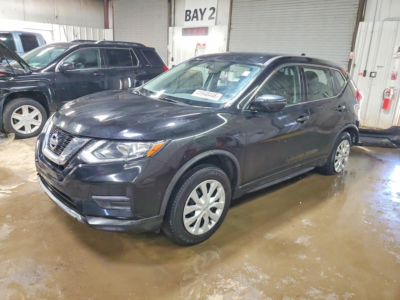 2017 Niss Rogue VIN JN8AT2MV4HW260251 photo 1
