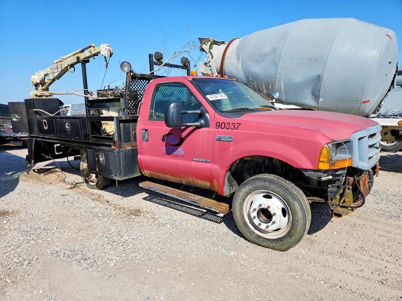 2001 Ford F550 VIN 1FDAF56F71EB82176 photo 4