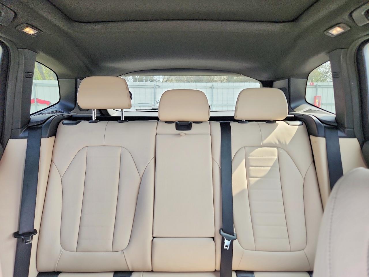 2019 BMW X3 VIN 5UXTR9C58KLE14032 photo 10