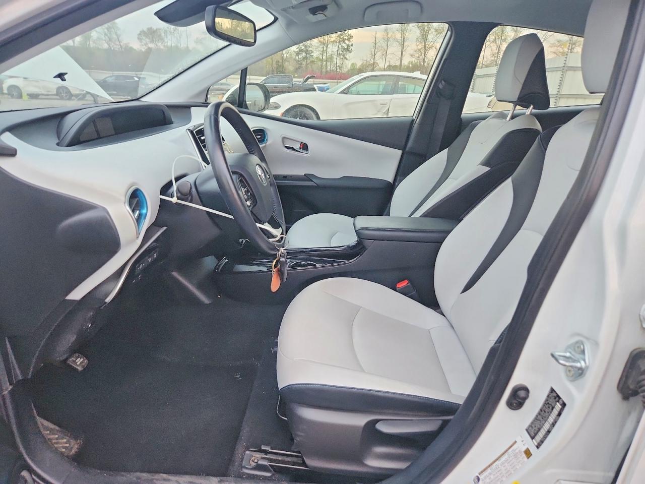 2021 Toyota Prius VIN JTDL9MFU0M3029572 photo 7