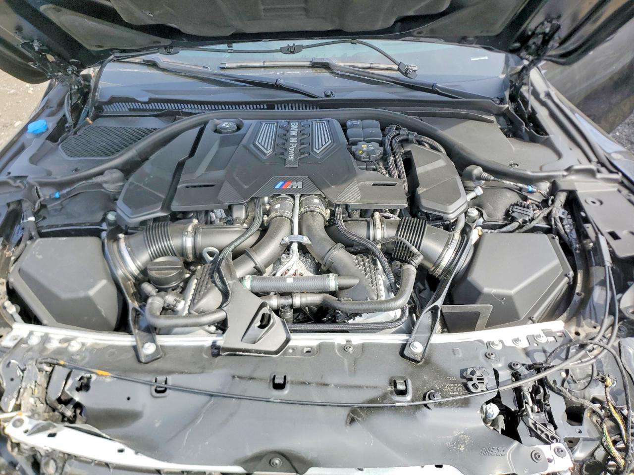 2025 BMW M8 VIN WBSGV0C0XSCT98534 photo 11
