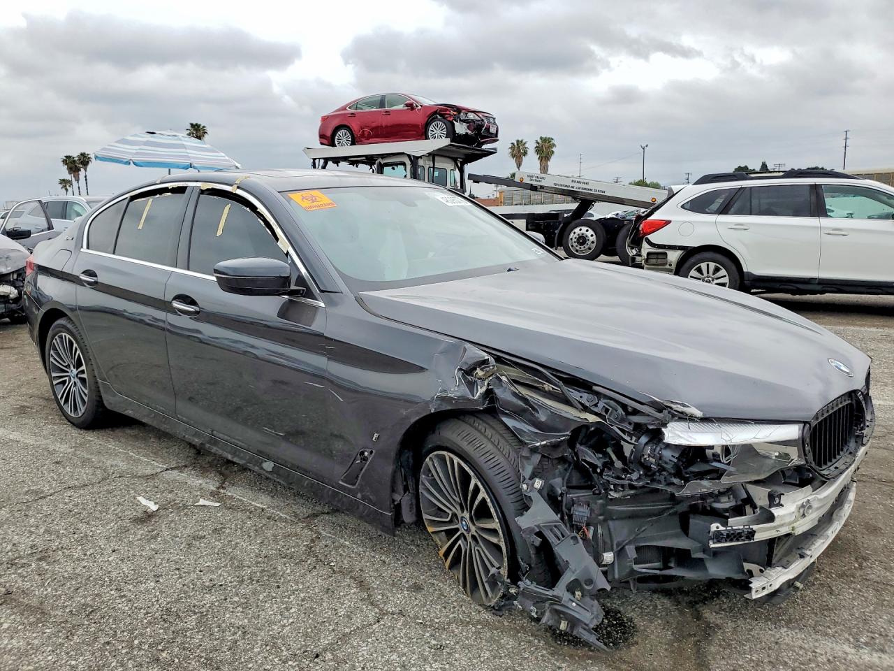 2018 BMW 5 series VIN WBAJA9C5XJB253424 photo 4