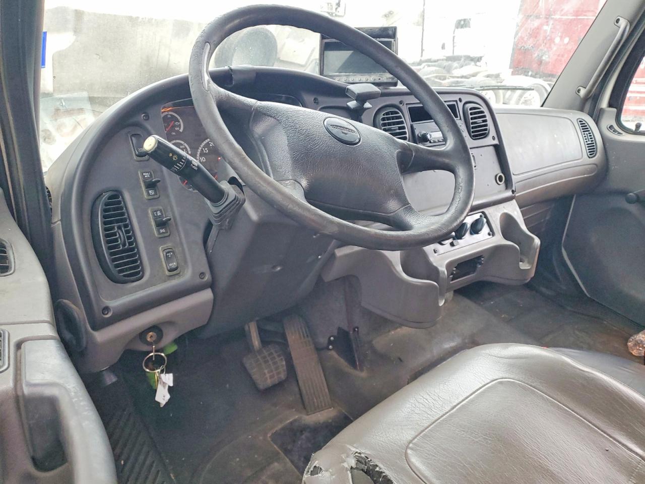 2011 FREIGHTLINER All other VIN 1FVACWDT8BDAY6924 photo 8