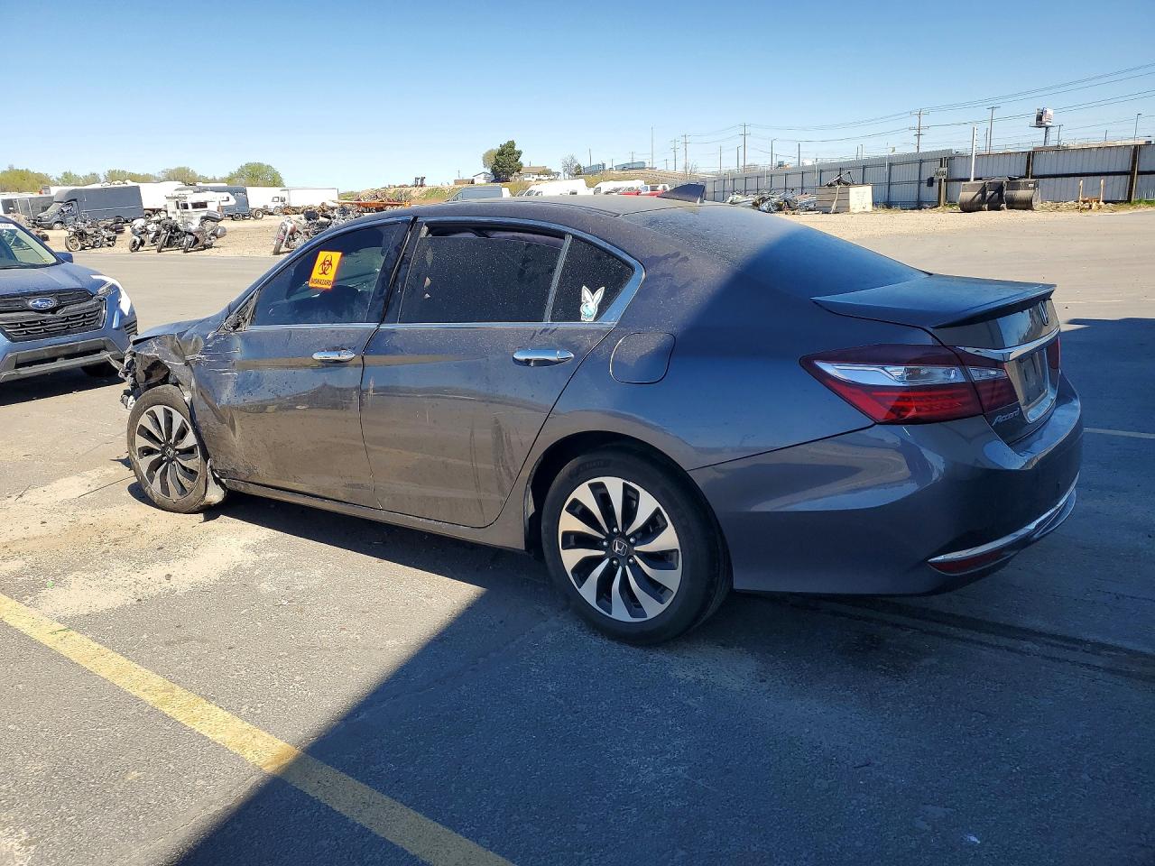 2017 Honda Accord VIN JHMCR6F53HC028490 photo 2
