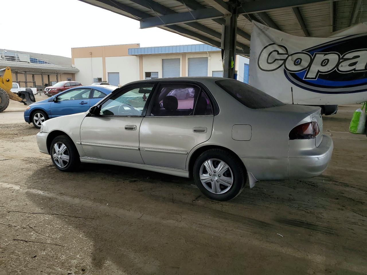 2002 Toyota Corolla VIN 1NXBR12E72Z627752 photo 2
