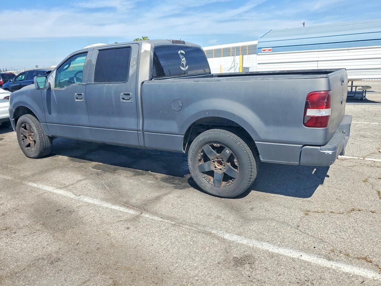2006 Ford F150 VIN 1FTPW12586KC39644 photo 2