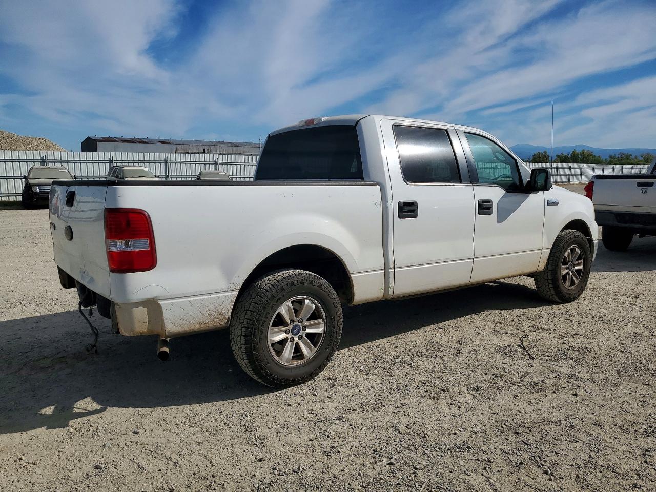 2006 Ford F150 VIN 1FTPW12576KD84884 photo 3