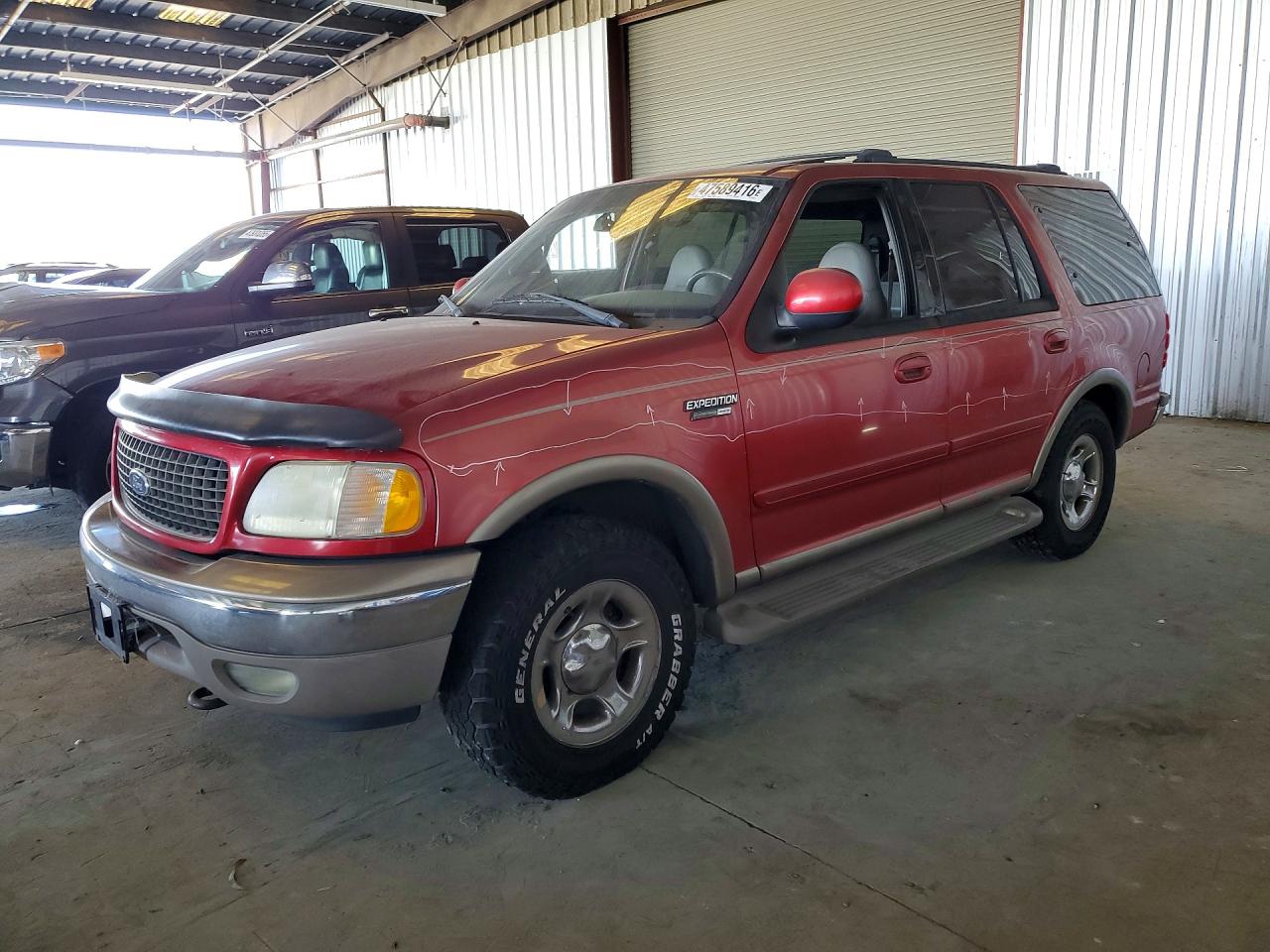 2002 Ford Expedition VIN 1FMPU18L12LA58011 photo 1