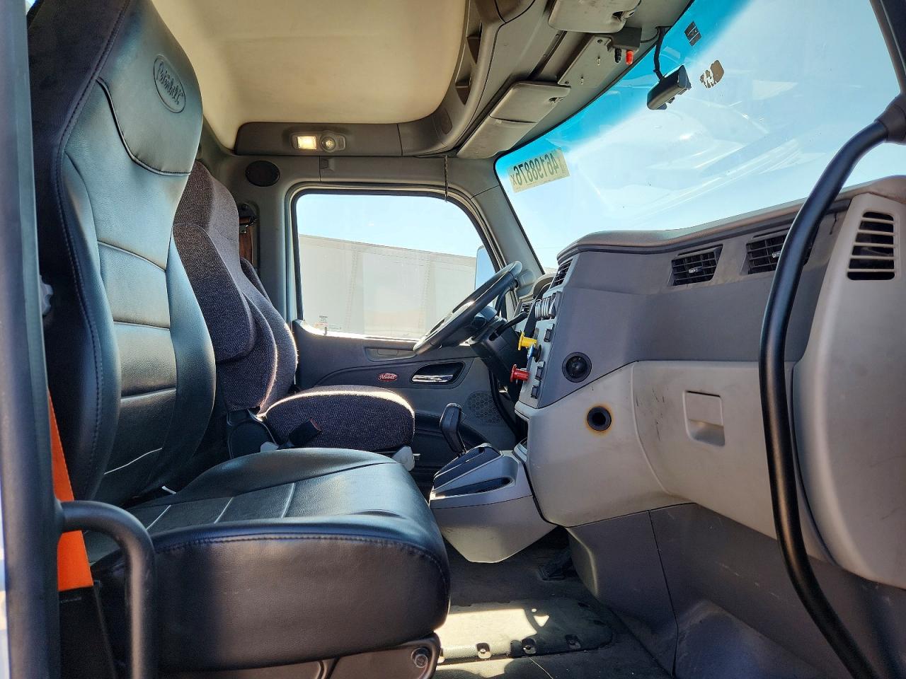 2017 PETERBILT All other VIN 1XPBA48X1HD428631 photo 5