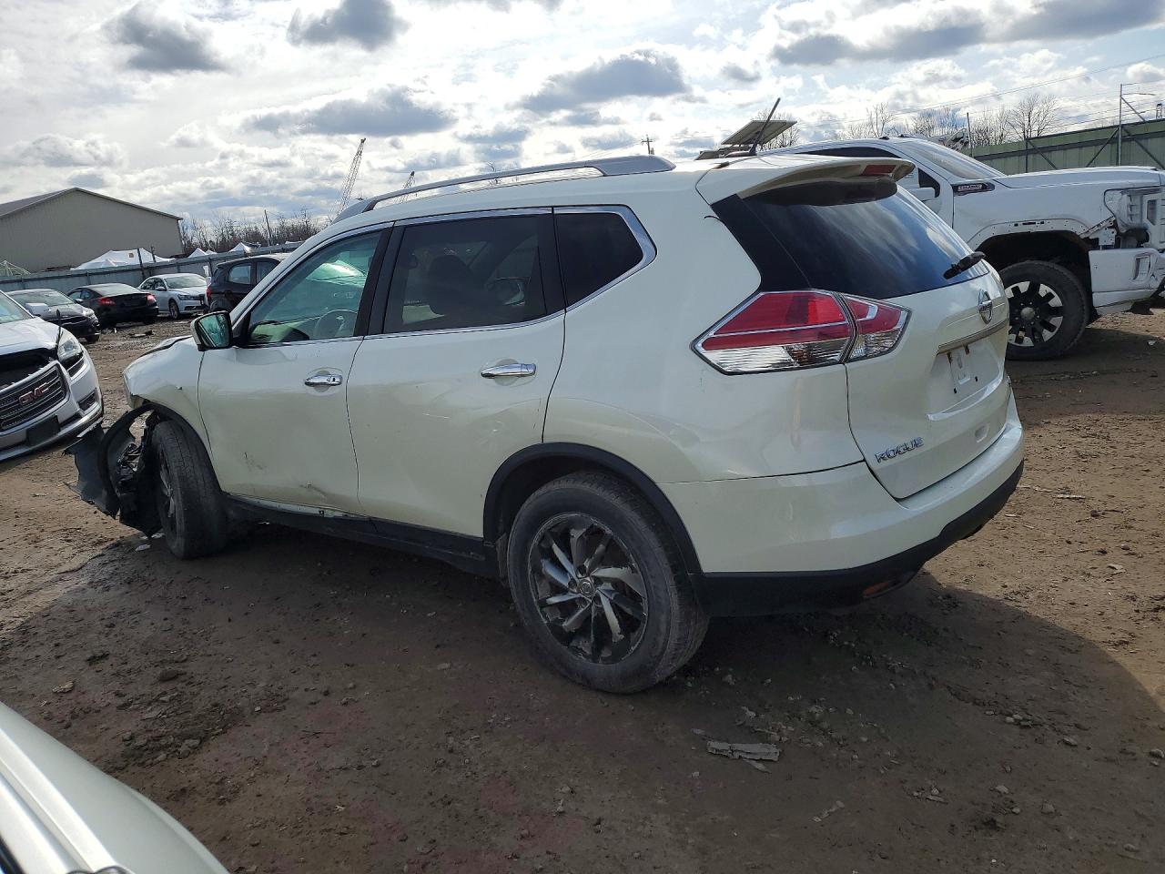 2015 Nissan All models VIN 5N1AT2MV2FC840538 photo 2