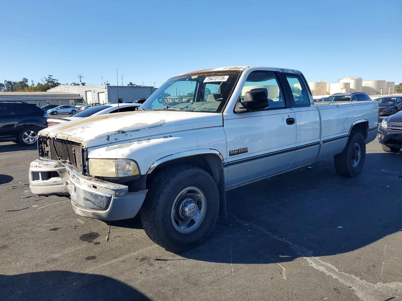 1996 Dodge Ram 2500 VIN 1B7KC23C2TJ188651 photo 1