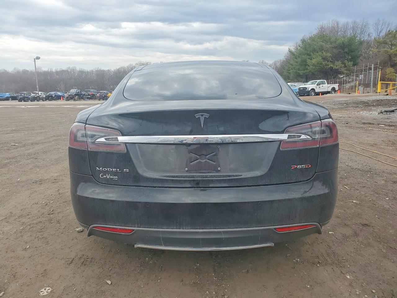2015 Tesla Model s VIN 5YJSA1E43FF118352 photo 6