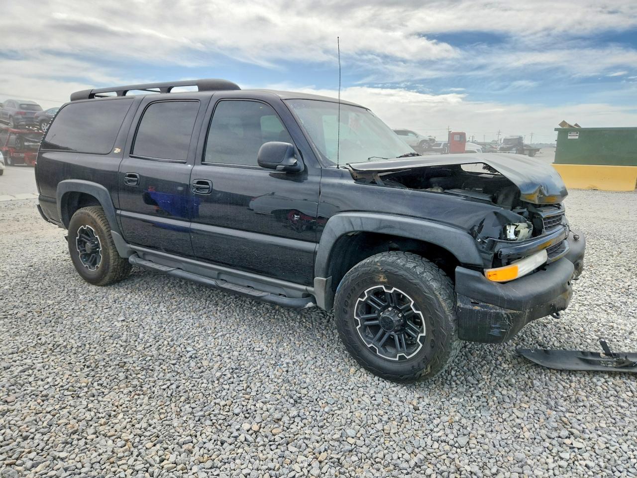 2003 Chevrolet Suburban VIN 3GNFK16Z63G283124 photo 4