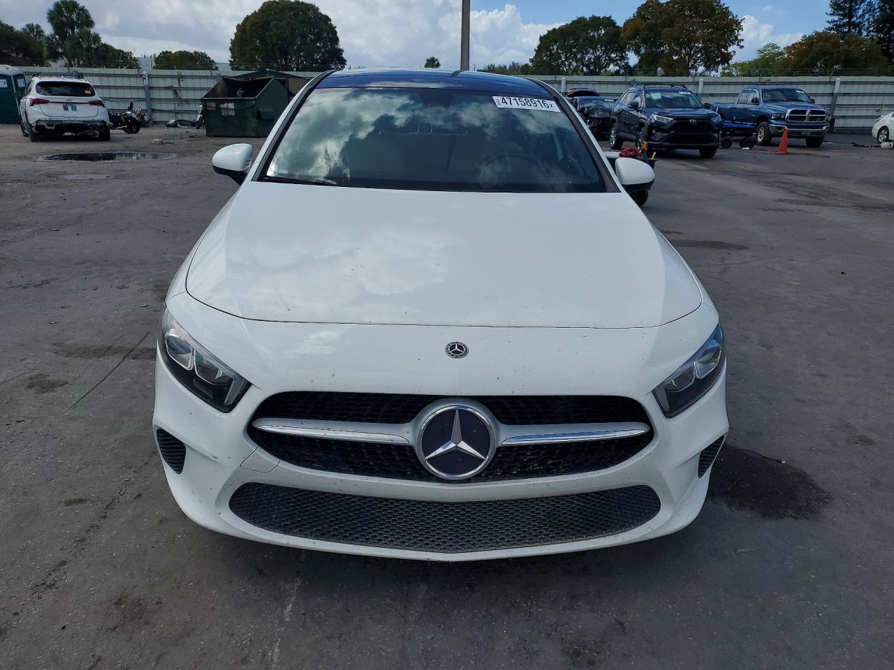 2019 MERCEDES-BENZ A-class VIN WDD3G4EB4KW035964 photo 5
