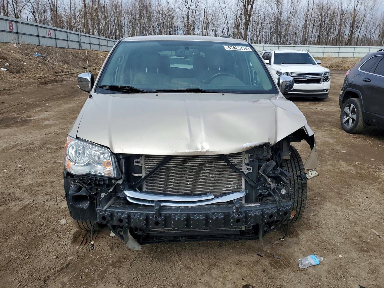 2015 Chrysler Minivan VIN 2C4RC1CGXFR727951 photo 5