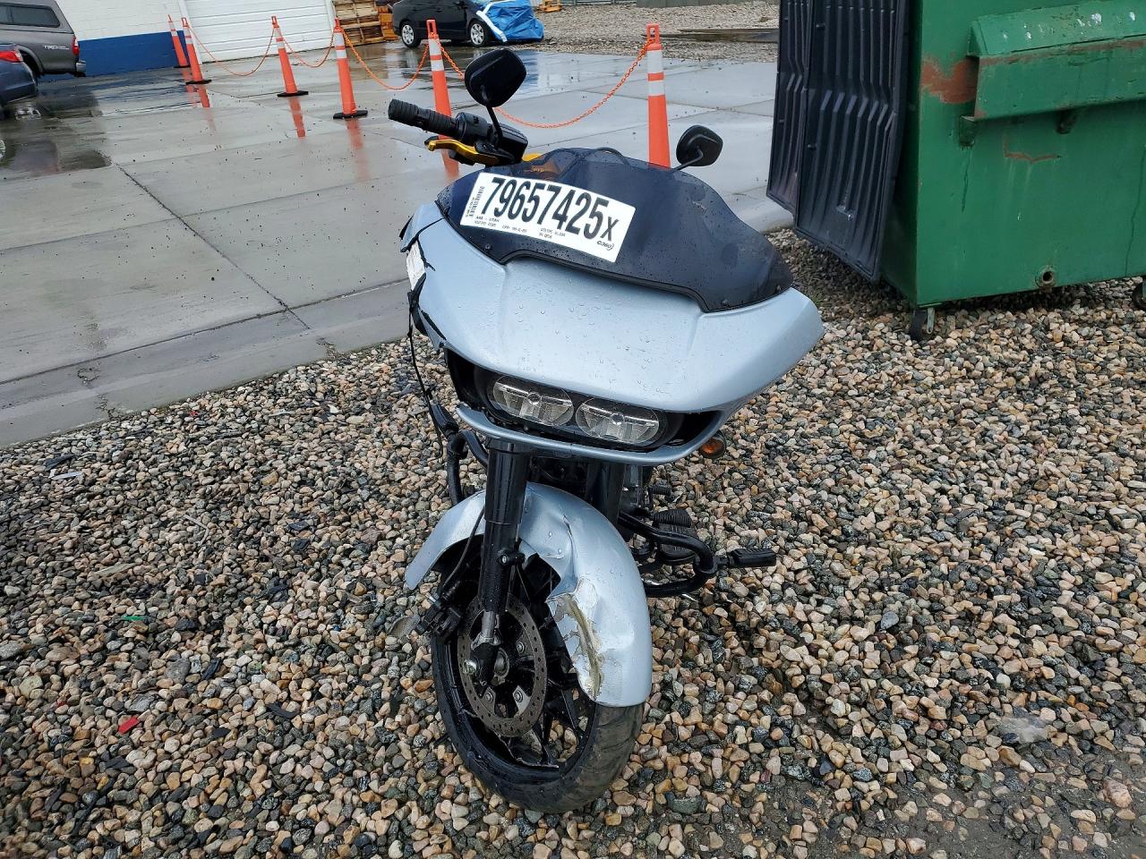 2023 HARLEY Fl VIN 1HD1KTP10PB623758 photo 2