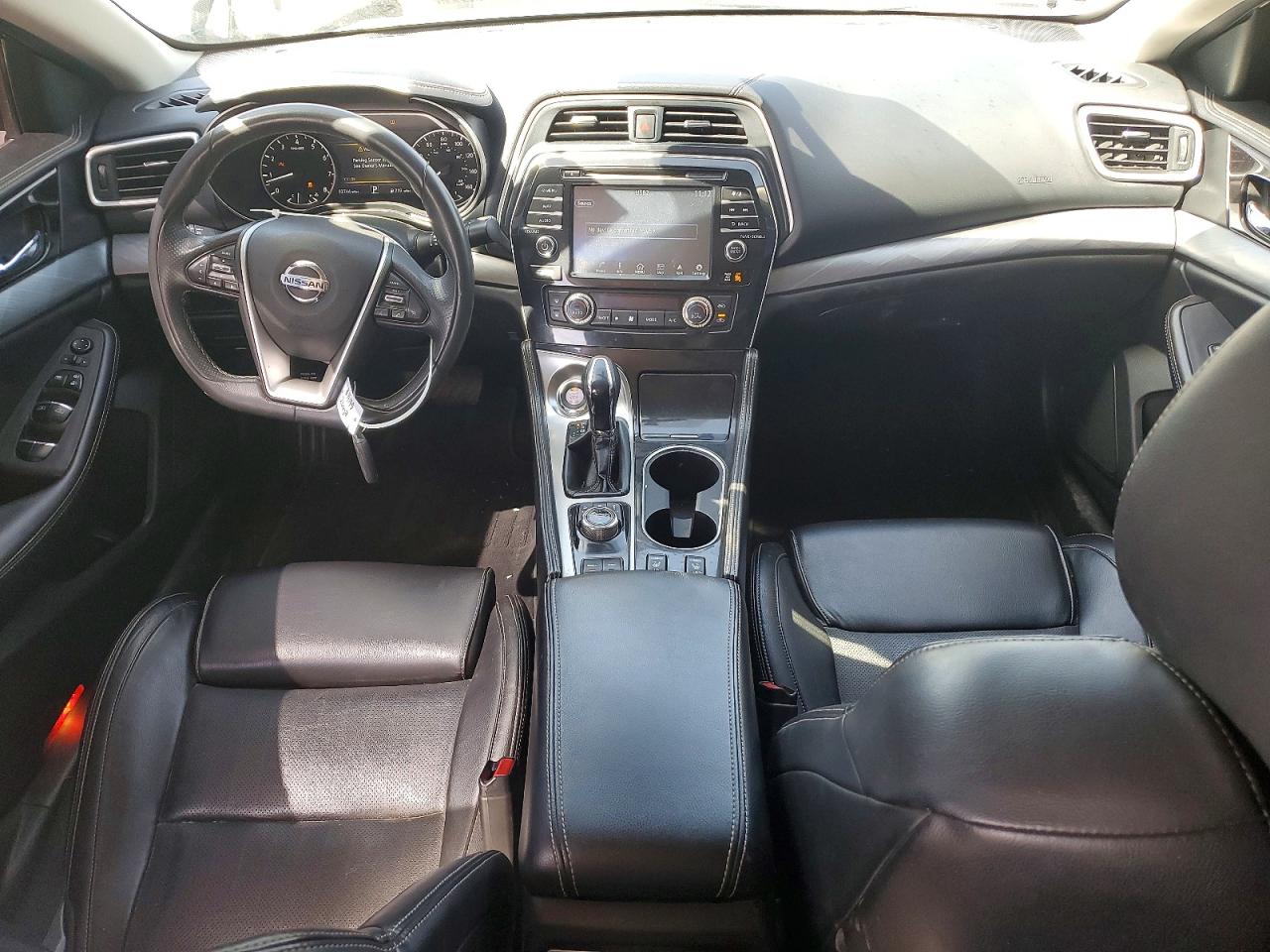 2018 Nissan Maxima VIN 1N4AA6AP5JC402506 photo 8
