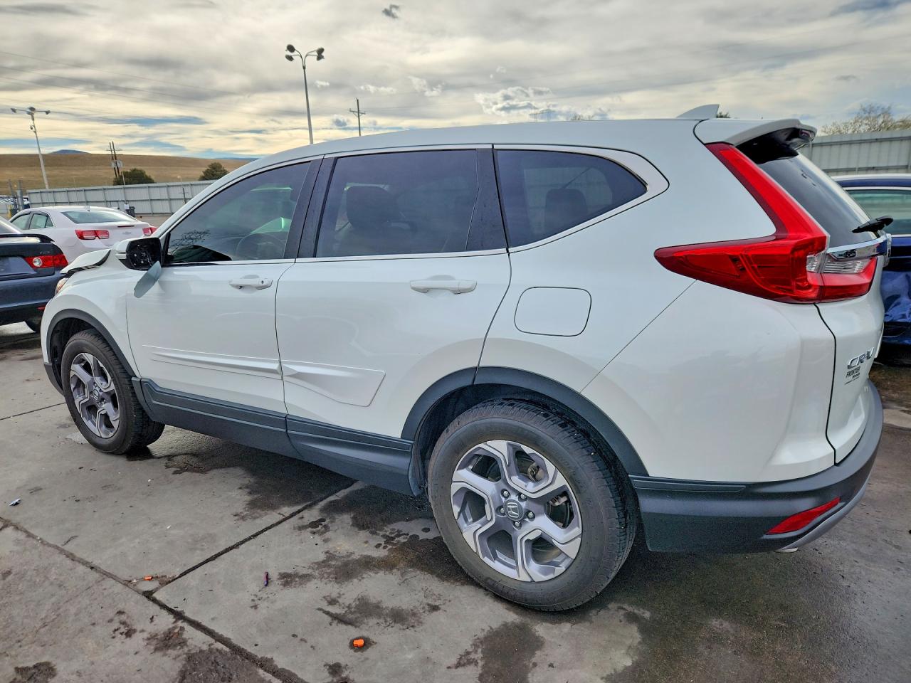 2019 HONDA Crv VIN 7FARW2H87KE058353 photo 2