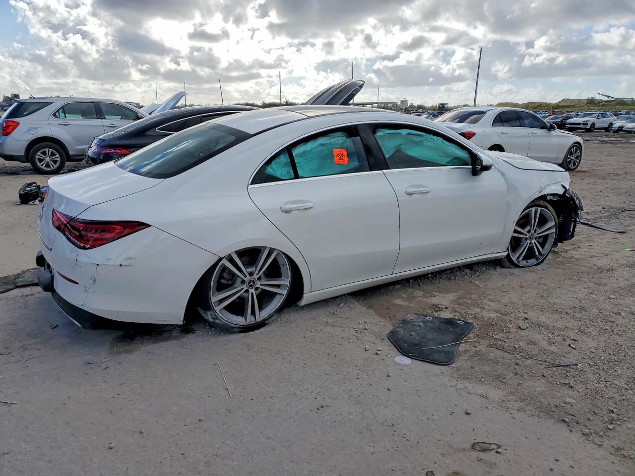 2021 Mercedes-Benz Cla-class VIN W1K5J4GB1MN217573 photo 3