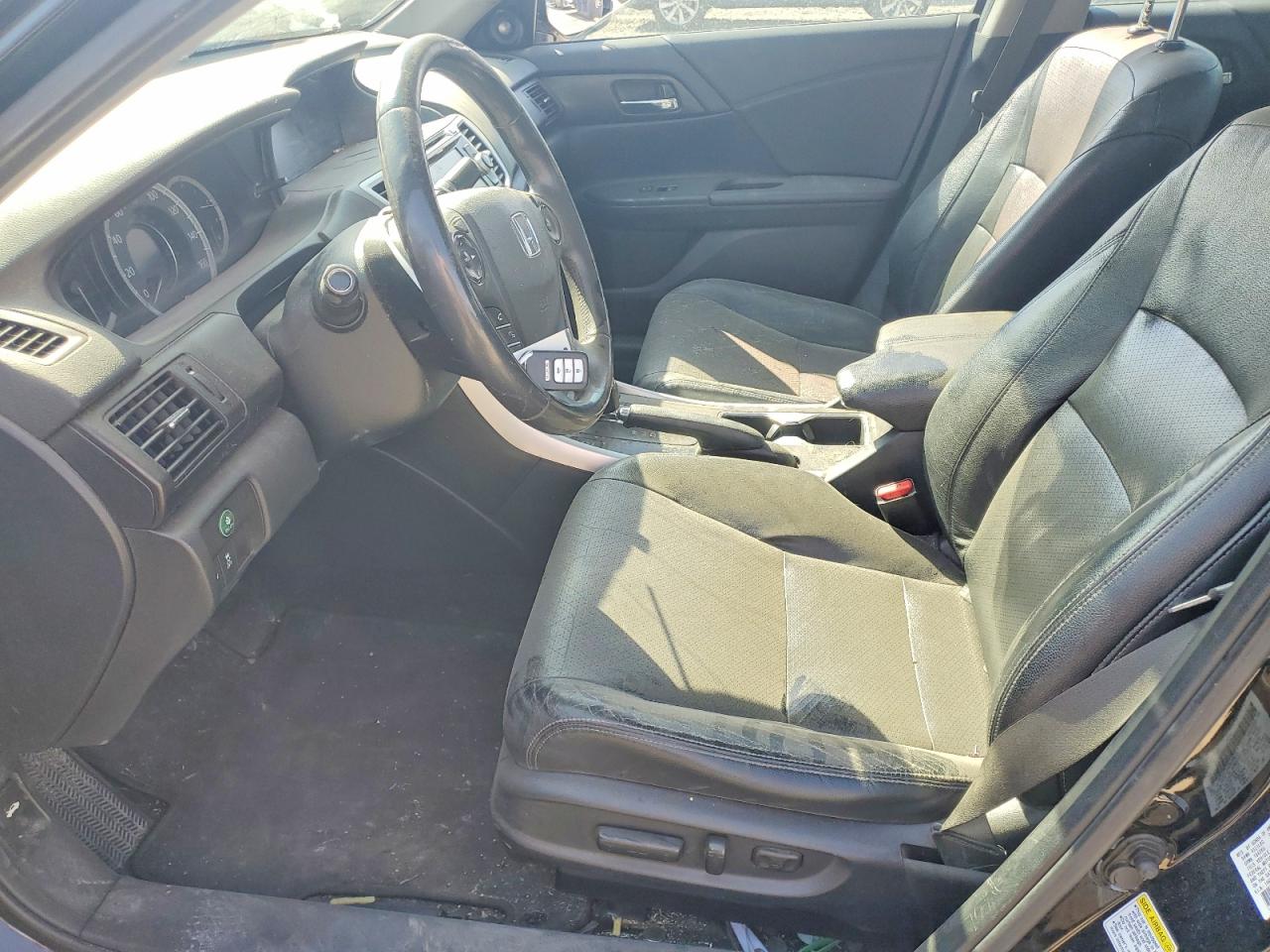2014 Honda Accord VIN 1HGCR2F88EA064205 photo 7