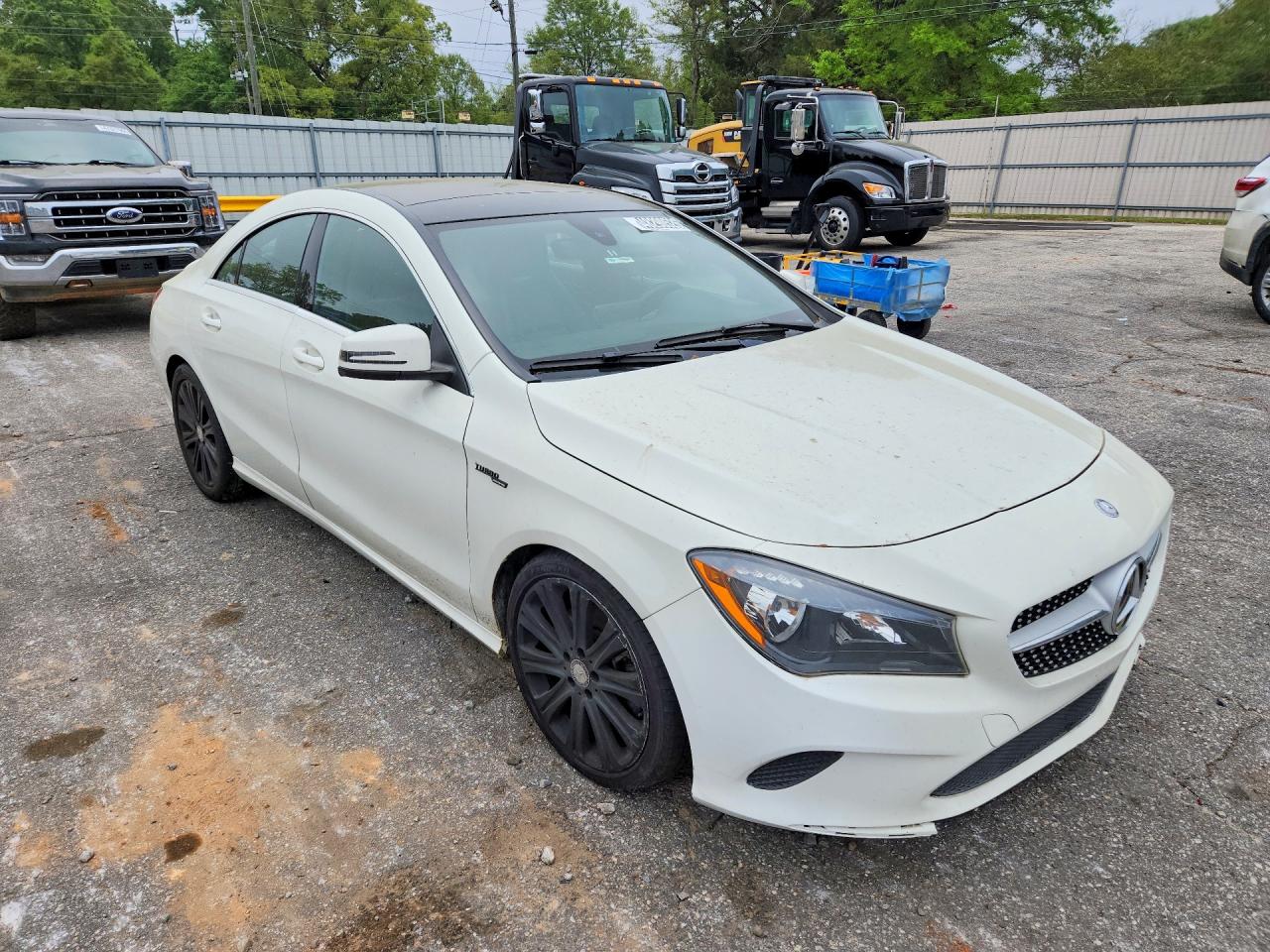 2017 Mercedes-Benz Cla-class VIN WDDSJ4GB6HN450731 photo 4
