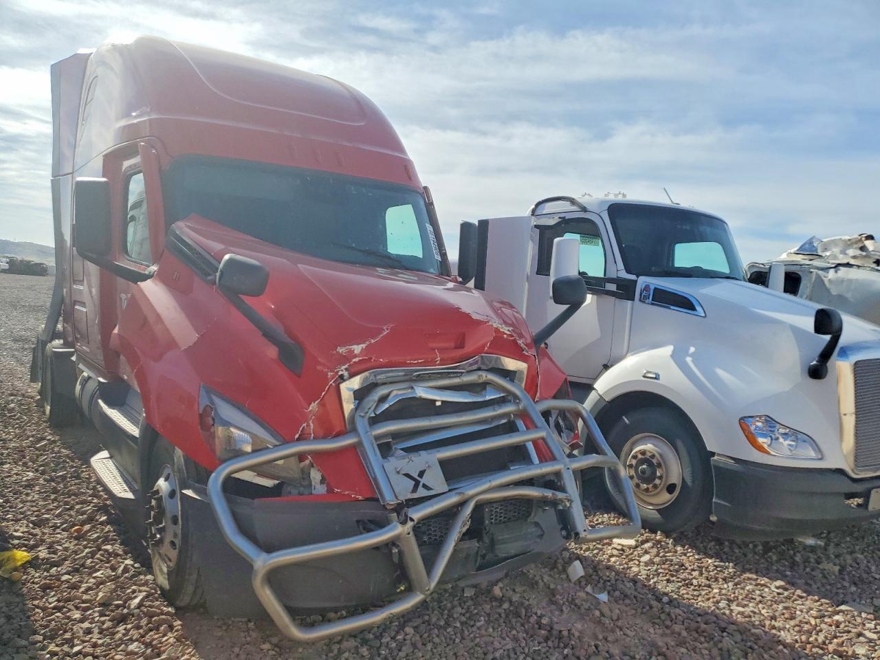 2020 FREIGHTLINER All other VIN 1FUJHHDRXLLLN2101 photo 1