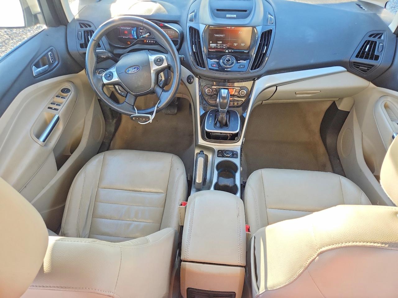 2014 Ford Cmax VIN 1FADP5CU0EL521644 photo 8