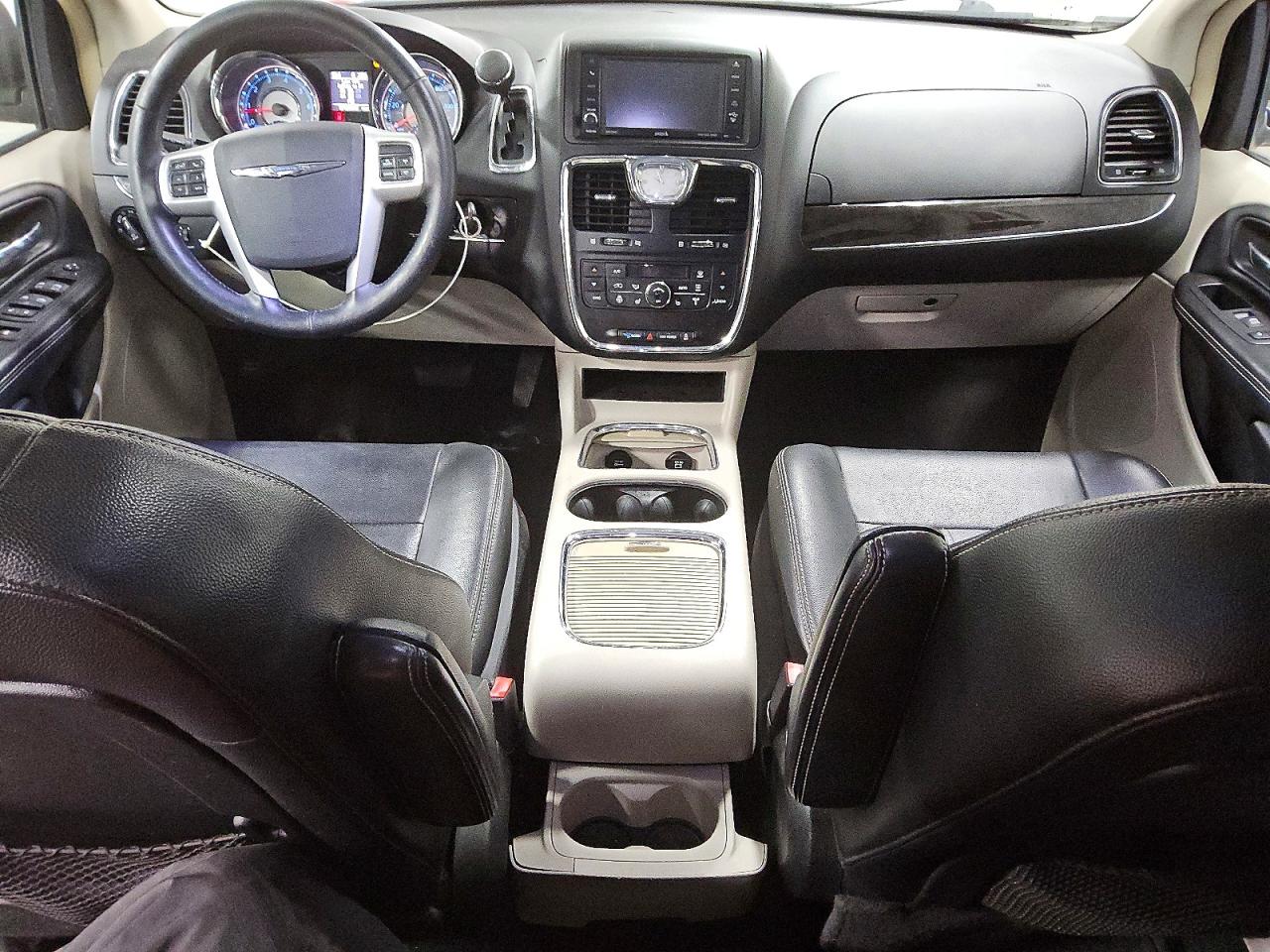 2016 Chrysler Minivan VIN 2C4RC1CG0GR269595 photo 8