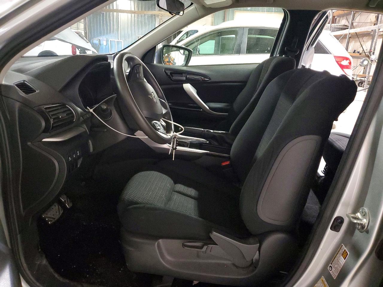2023 Mitsubishi ECLIPSE VIN JA4ATVAA3PZ010845 photo 7