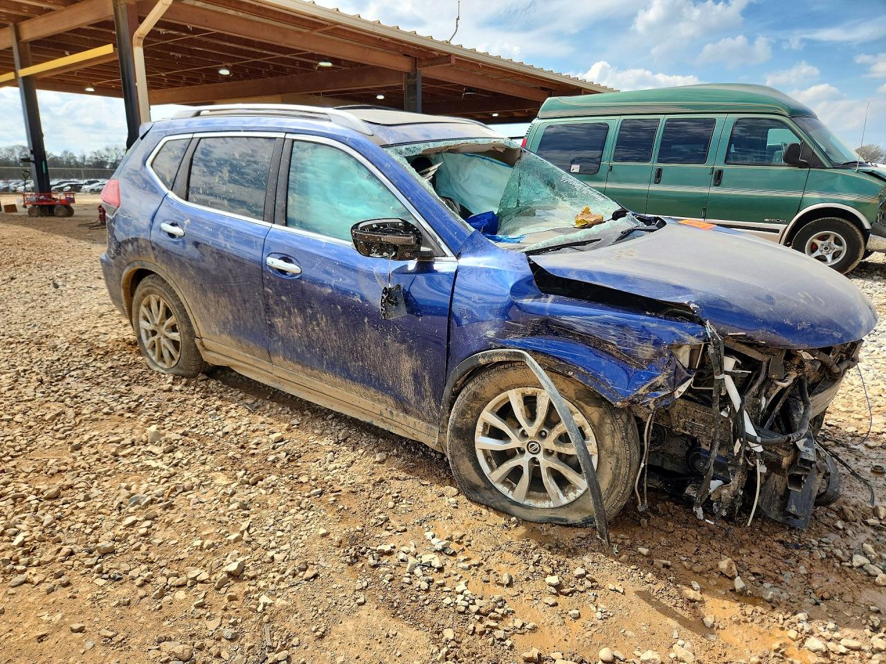 2018 NISSAN Rogue VIN 5N1AT2MV8JC788454 photo 4