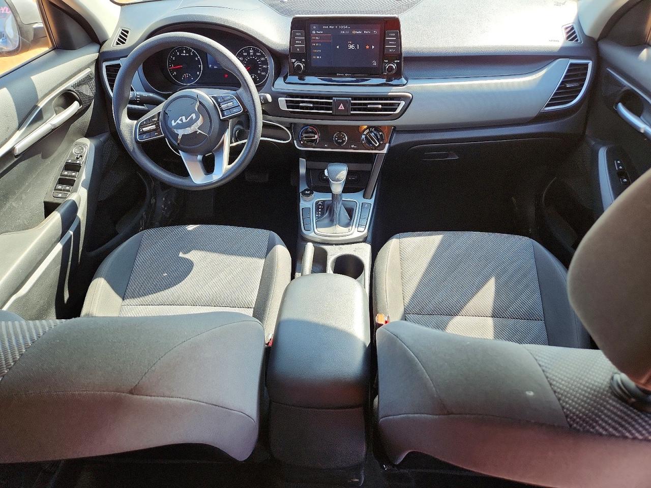2022 Kia Seltos VIN KNDEPCAA8N7339016 photo 8