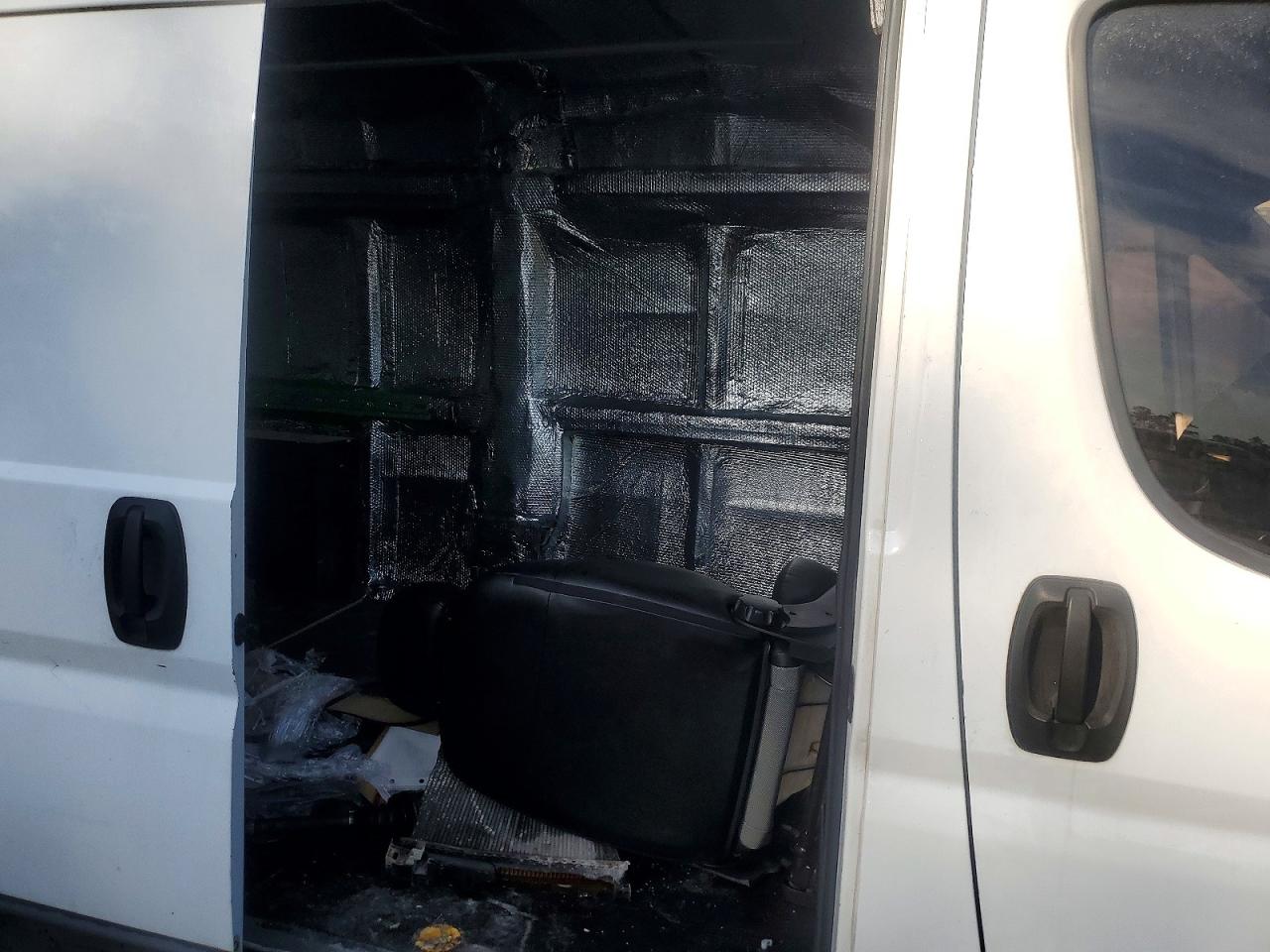 2017 Ram Promaster VIN 3C6TRVDG5HE527159 photo 11