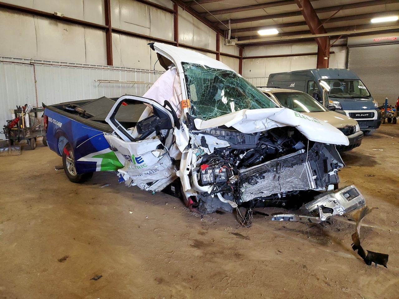 2025 Ford F150 VIN 1FTMF1L52SKD52890 photo 4