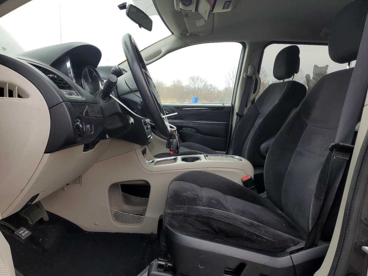 2015 Dodge Caravan VIN 2C4RDGCG8FR540692 photo 7