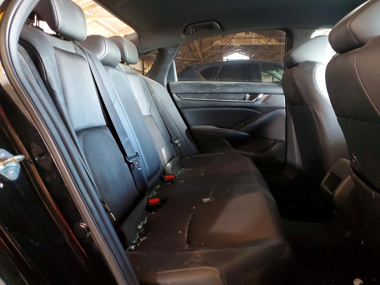 2020 Honda Accord VIN 1HGCV1F37LA140889 photo 10