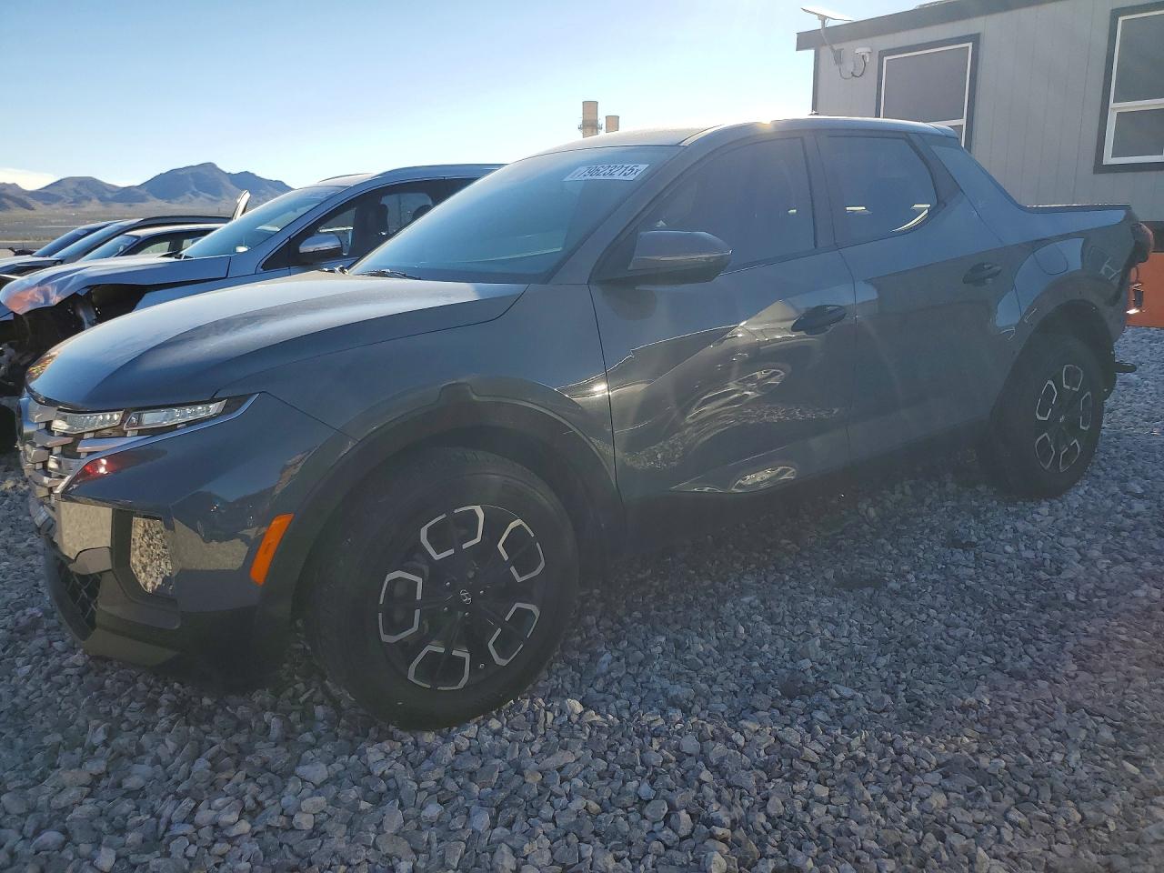 2024 Hyundai Santa cruz VIN 5NTJB4AE9RH100633 photo 1