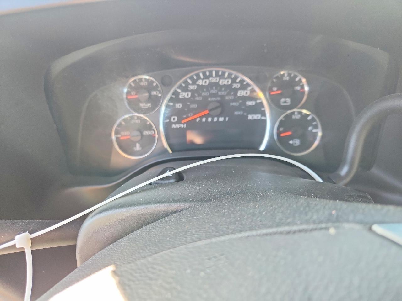 2017 CHEV Express VIN 1GCWGAFF0H1283738 photo 9
