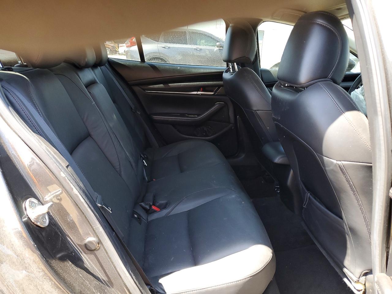 2024 Mazda Mazda3 VIN 3MZBPABM1RM437197 photo 10
