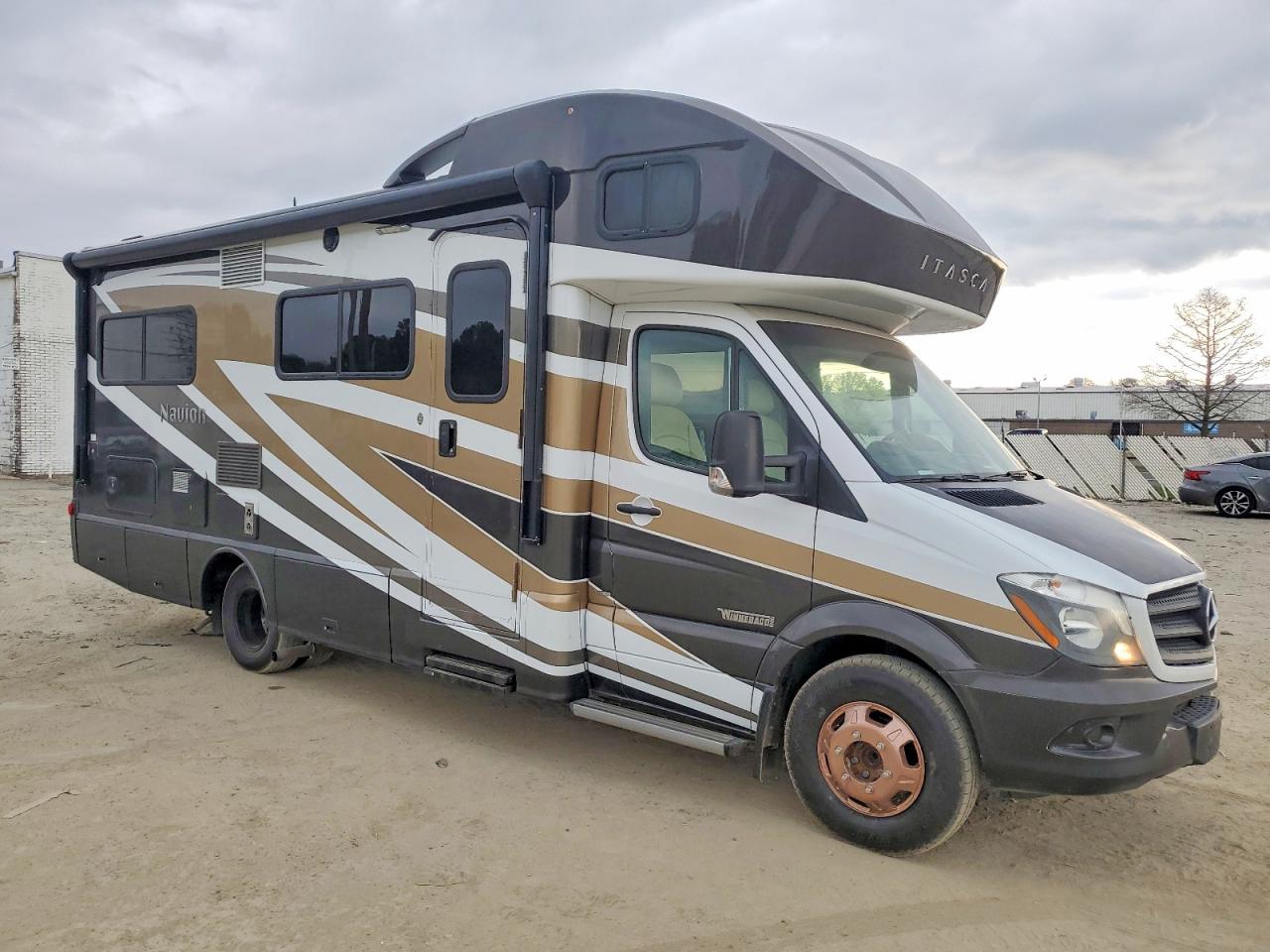 2015 Mercedes-Benz Sprinter VIN WDAPF4CC7F9611449 photo 1