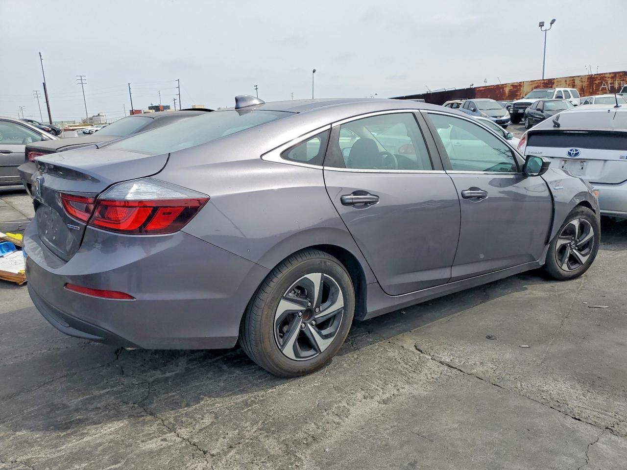 2021 Honda Insight VIN 19XZE4F58ME006922 photo 3