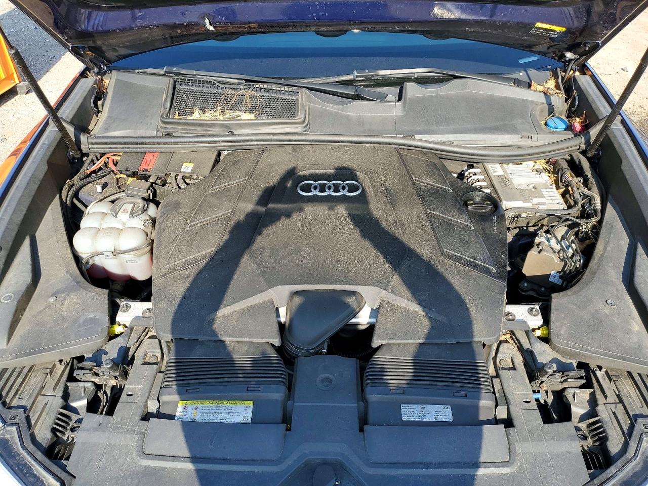 2019 Audi Q8 VIN WA1EVAF15KD016598 photo 12