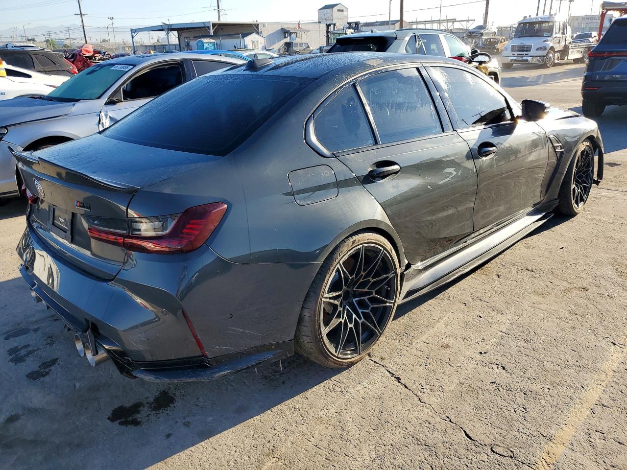 2023 BMW M3 VIN WBS33AY00PFN36297 photo 3