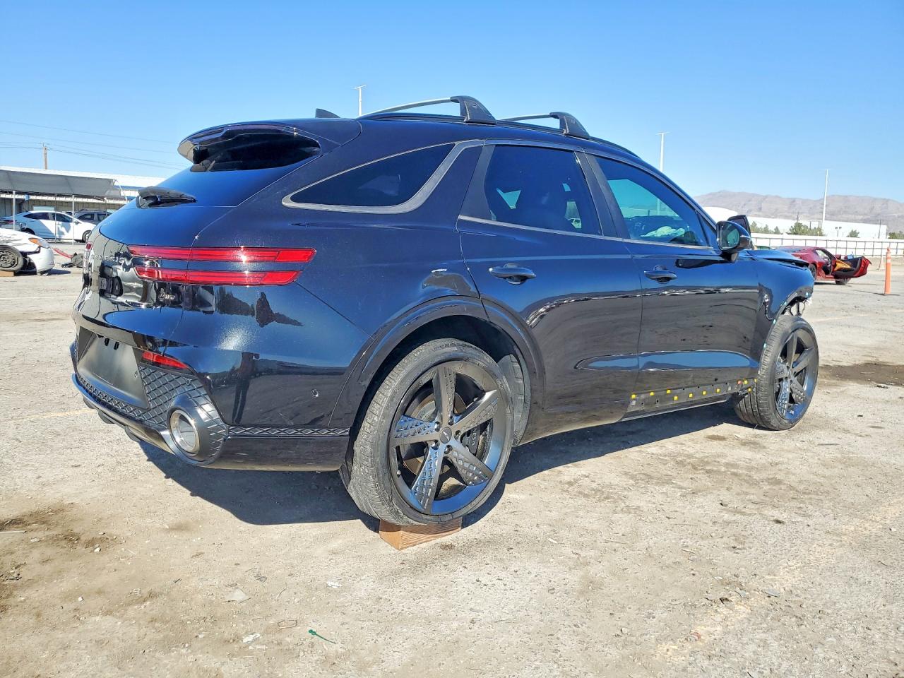 2023 Genesis Gv70 VIN KMUMADTB1PU118657 photo 3