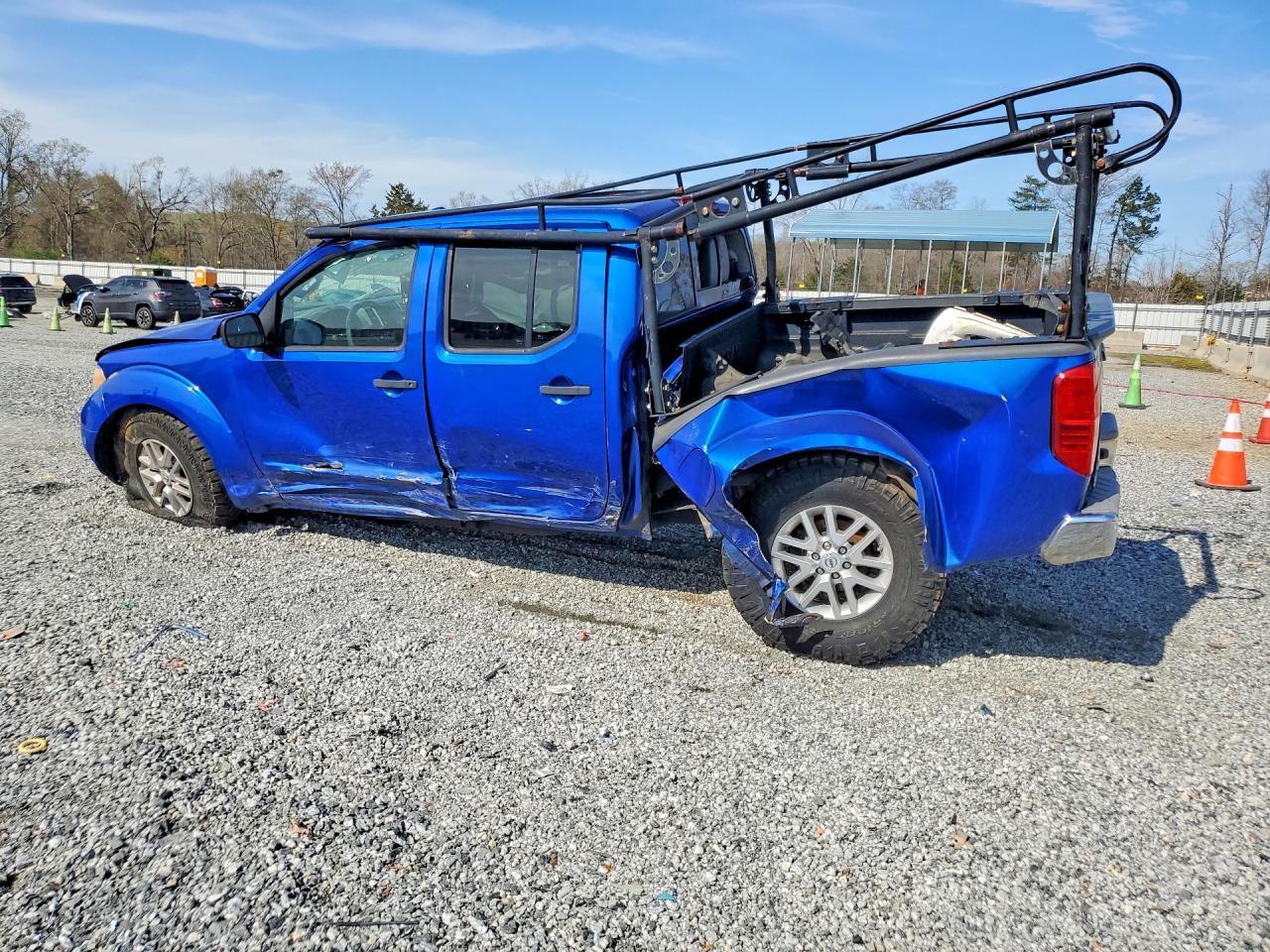 2015 Nissan Frontier VIN 1N6AD0EV0FN735762 photo 2