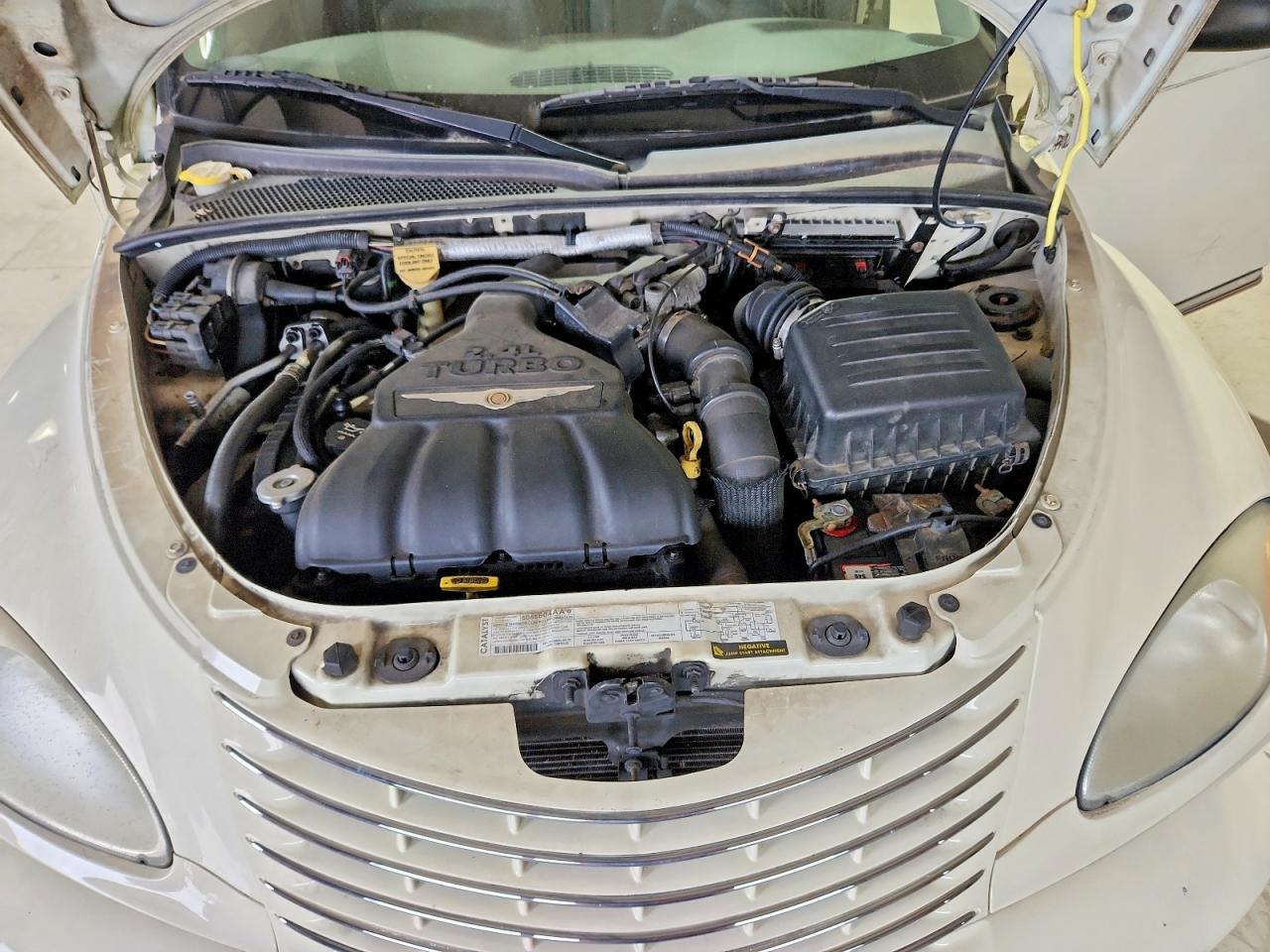 2005 Chrysler Pt cruiser VIN 3C8FY68805T627502 photo 11