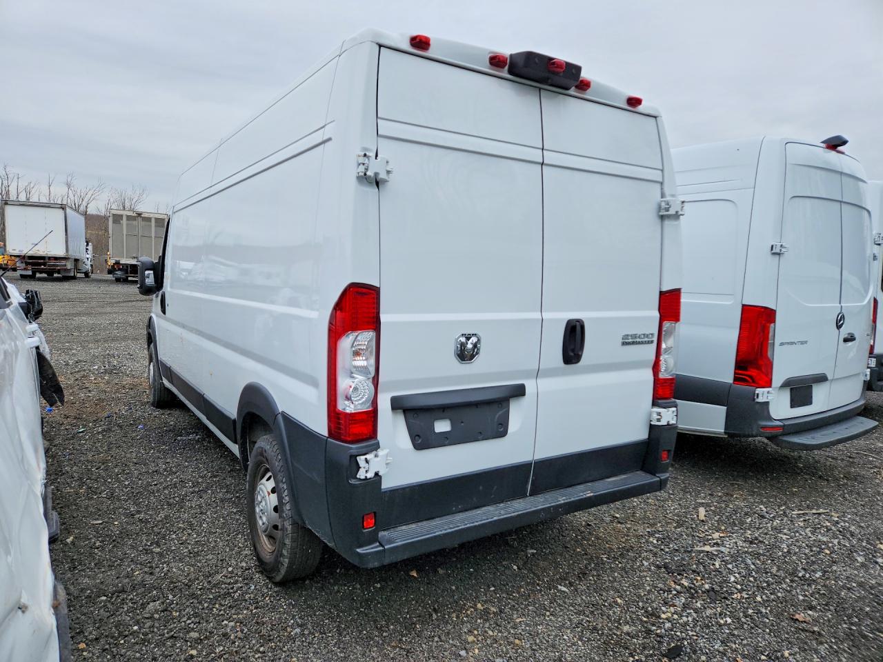 2023 Ram Promaster VIN 3C6LRVDGXPE549107 photo 2