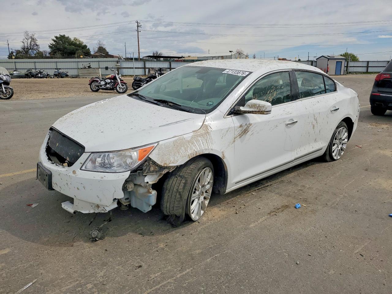 2013 Buick Lacrosse VIN 1G4GC5E38DF233189 photo 1